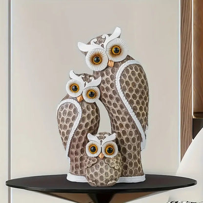 Chic Owl Family Resin Decor